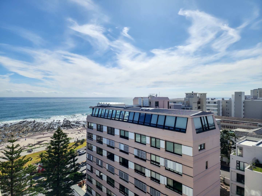 3 Bedroom Property for Sale in Sea Point Western Cape